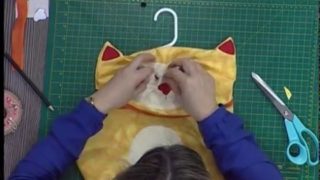 Gato para la ropa sucia | Rincón de Arte | Nuevo Tiempo